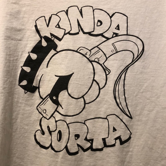 Graphic tshirt - Picture 1 of 4